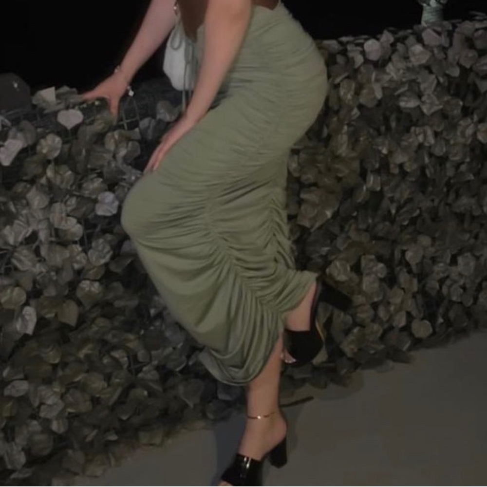GREEN RUCHED MAXI SKIRT